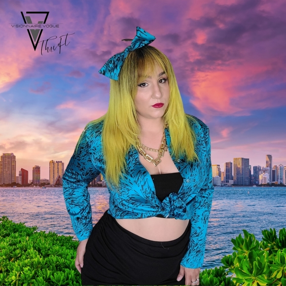 Henry Lee Vinatge Blouse - Picture 5 of 5